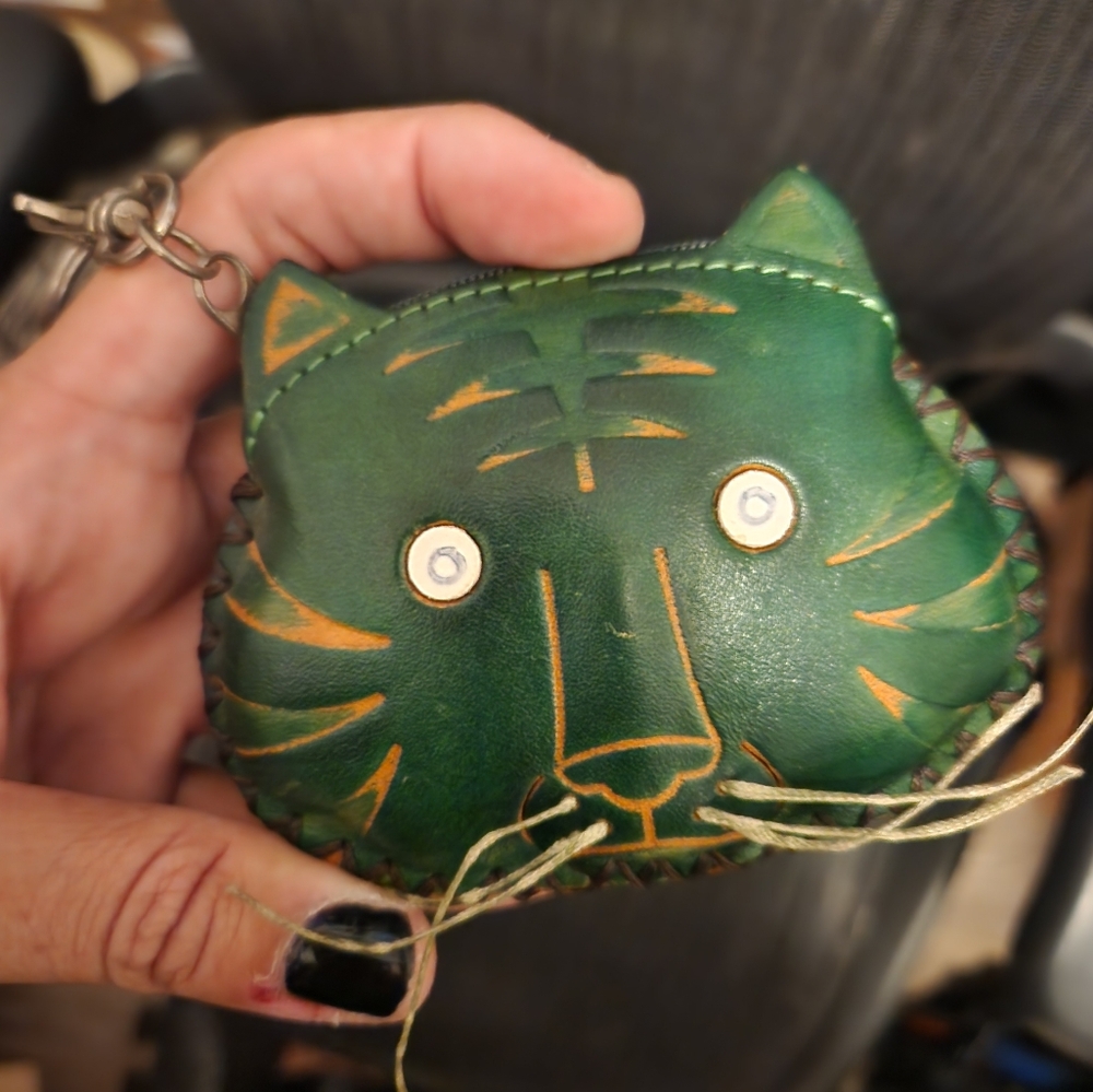 Leather coin purse